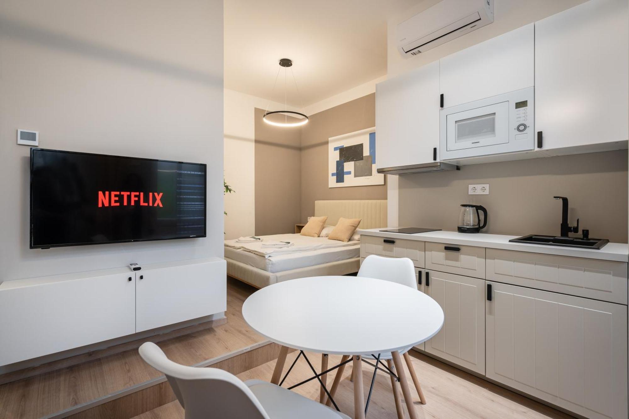 N36- Boutique Apartments, Best Location, By Bqa Βουδαπέστη Δωμάτιο φωτογραφία